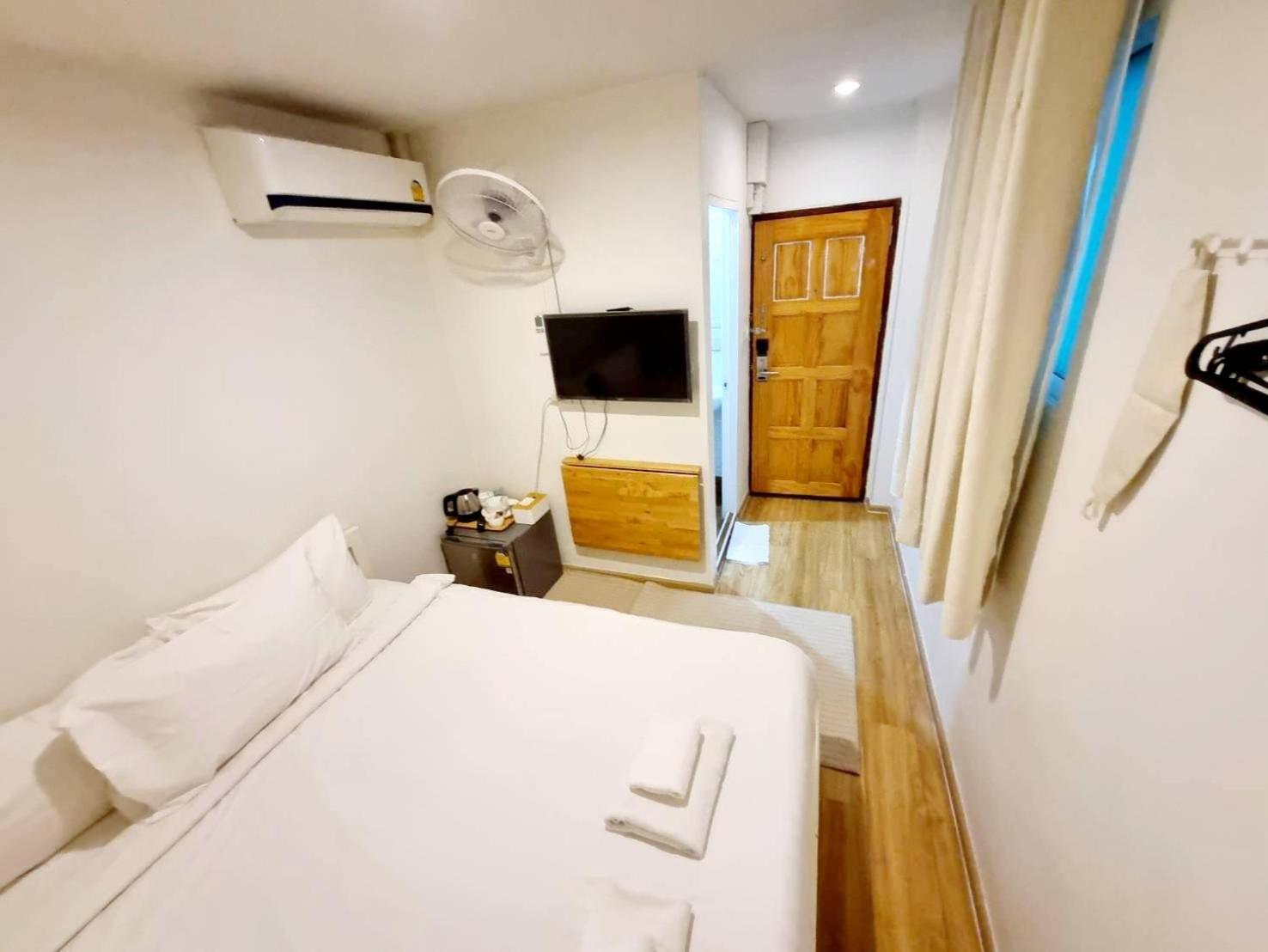 K Home Asok Bangkok Exterior foto